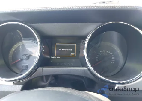 2015 Ford Mustang Ecoboost Premium из США, поврежденный, VIN 1FATP8UH4F5363779